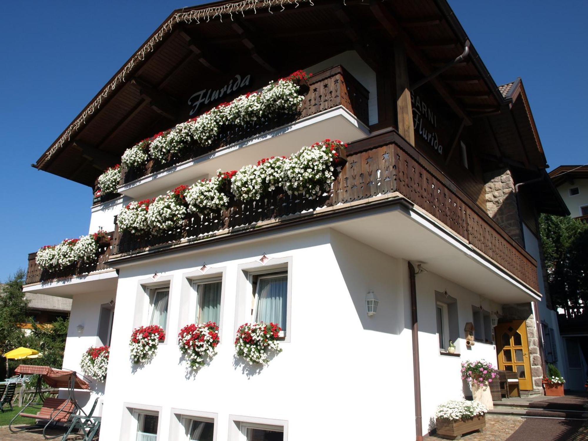 Bed and Breakfast Garni Flurida Сельва-ди-Валь-Гардена Экстерьер фото